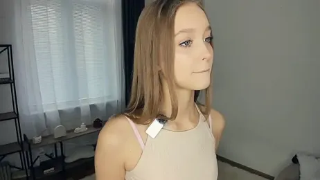 SerrenaAa webcam model stream image