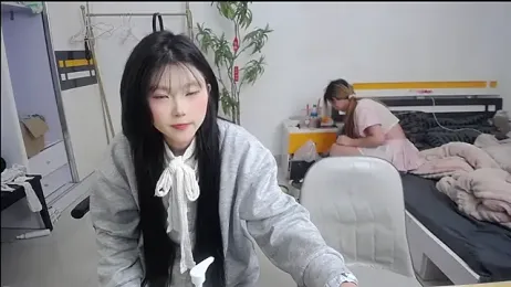 Babygirls523 webcam stripchat model stream image