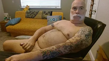musclebearnips webcam stripchat model stream image