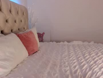 dee_nise webcam model stream image