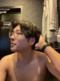 yuuki8910 webcam model stream image