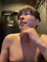 yuuki8910 webcam stripchat model stream image