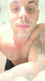 taruated24 webcam model stream image