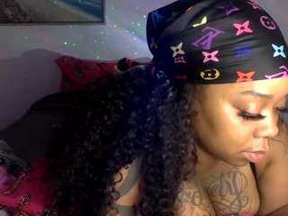 lovelyhustle webcam model stream image