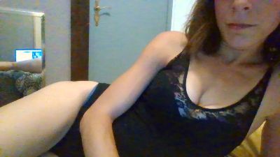 Loolaa_k webcam model stream image