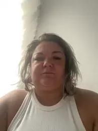 MikyVesela webcam model stream image