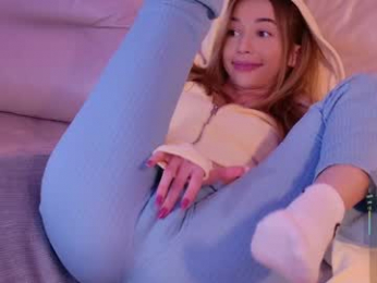 mazzanti_ webcam model stream image