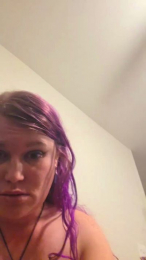 JilLUSTrius webcam model stream image