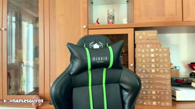 Hank_04 webcam model stream image