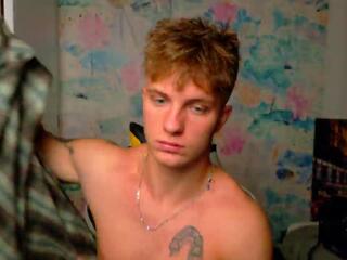 Levi Manning webcam flirt4free model stream image
