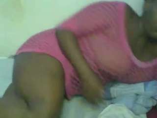 pretty-diva webcam model stream image