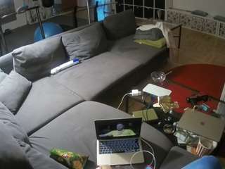 voyeurcam-julmodels-living-3 webcam model stream image