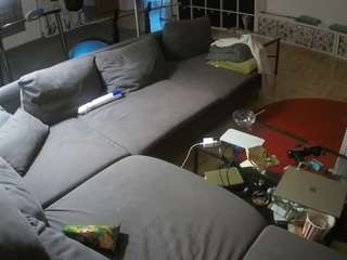 voyeurcam-julmodels-living-3 webcam model stream image