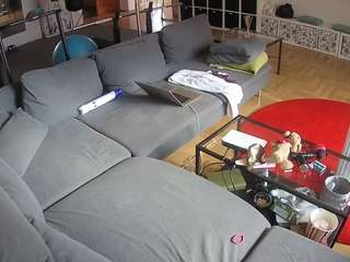 voyeurcam-julmodels-living-3 webcam model stream image