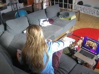 voyeurcam-julmodels-living-3 webcam model stream image