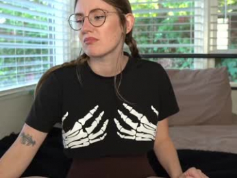 emma_ruby webcam model stream image