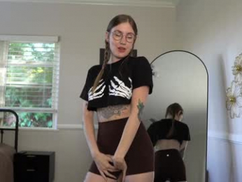 emma_ruby webcam model stream image