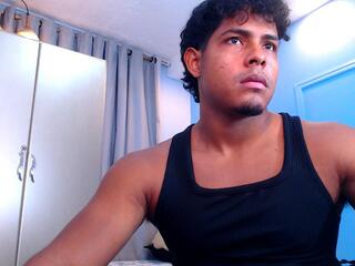 Xavier Bryant webcam model stream image