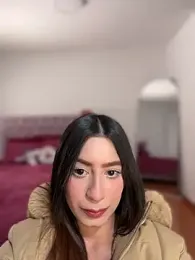 Samantha_e2 webcam model stream image