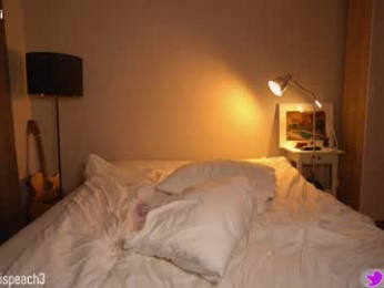 alexispeach webcam model stream image