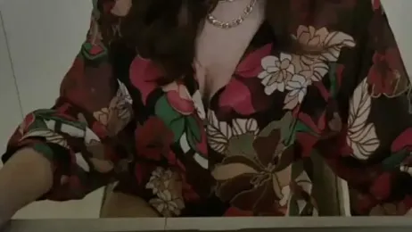 amara_2022 webcam model stream image