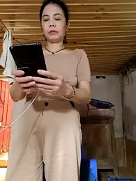 Basanis68 webcam model stream image