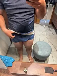 versatile_guy01 webcam model stream image