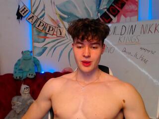 Nikk Carville webcam model stream image