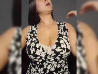 Iyourwish webcam model stream image