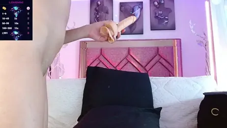 Angely_18 webcam model stream image