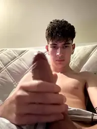 Andrei_992 webcam model stream image