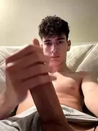 Andrei_992 webcam model stream image