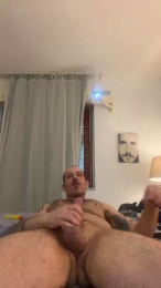 Infestacon webcam model stream image