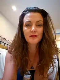 cumtomama webcam model stream image