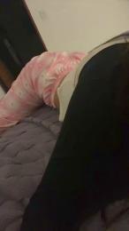 mernes1 webcam model stream image