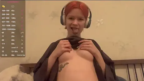 LorRebak webcam stripchat model stream image