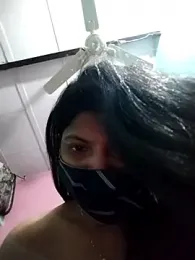 Hotty-Divya webcam model stream image