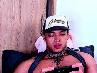 Stiven Collins webcam model stream image