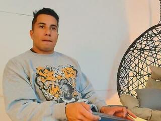 Zane Maverick webcam model stream image