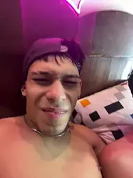 Boys_Eyes webcam stripchat model stream image