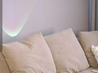 aisha-eilish webcam model stream image