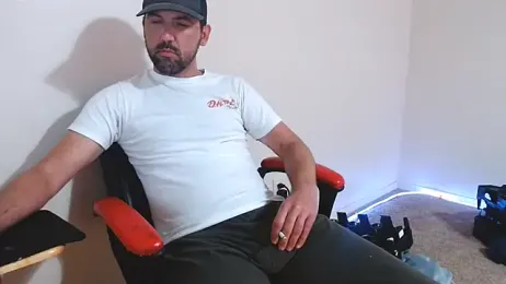 TypicalDepot5 webcam model stream image