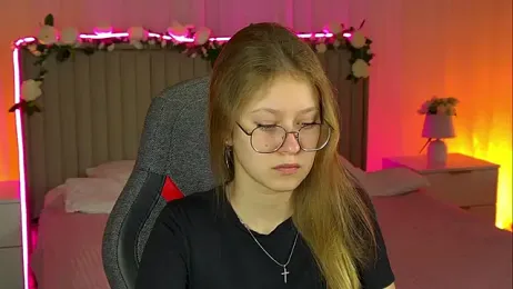 EveMundie webcam stripchat model stream image