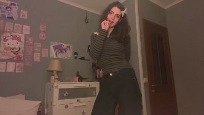 KarleneMeabon webcam cam4 model stream image