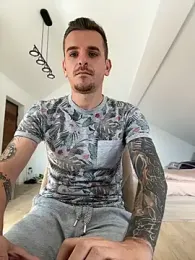 Huge_cock22cm webcam stripchat model stream image