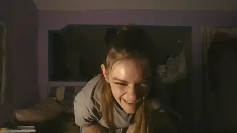 Junani2231 webcam model stream image