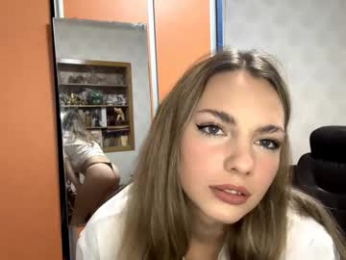 pricillahoinacki webcam model stream image