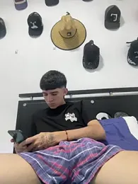 Kairox7 webcam stripchat model stream image