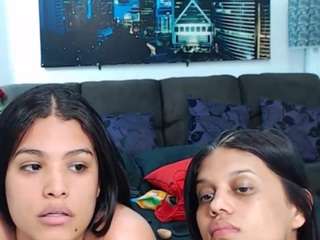 mishellfolk webcam model stream image