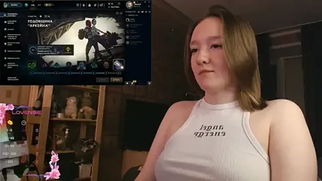 MoonlishSiren webcam model stream image